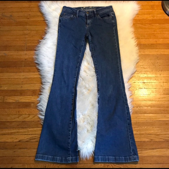 Juicy Couture Jeans Flared Size 26 EUC - Picture 1 of 7